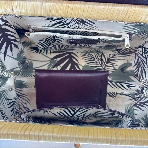 Etienne Aigner Brown and Tan hand Bag with Woven Wicker Texture with wallet - Picture 3 of 16